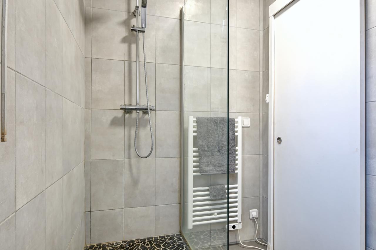 Delalauret Apartment _ Cergy Saint-Christophe エクステリア 写真